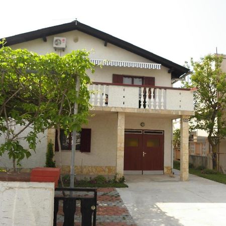 Apartments Petar - 30 M From Sandy Beach ニン エクステリア 写真